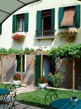 Bed and Breakfast Casa Rezzonico Venedig Exterior foto