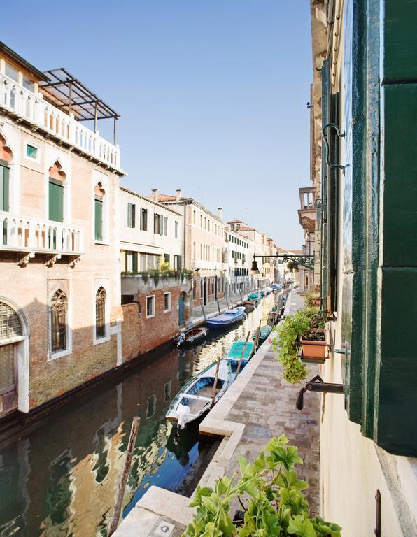 Bed and Breakfast Casa Rezzonico Venedig Exterior foto